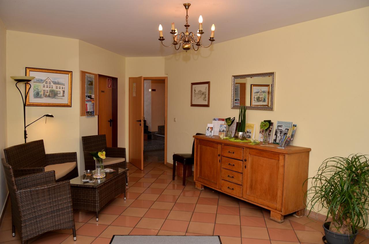 Gasthaus Zur Rebe Mehring  Buitenkant foto
